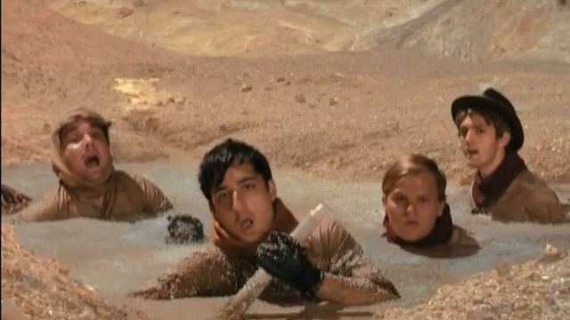 Grizzly Bear - Knife смотреть онлайн