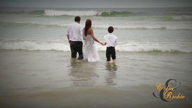 Celia e Richie - Trash The Dress Guaruja Sao Paulo Brasil - MRStudioBR foto e video смотреть онлайн