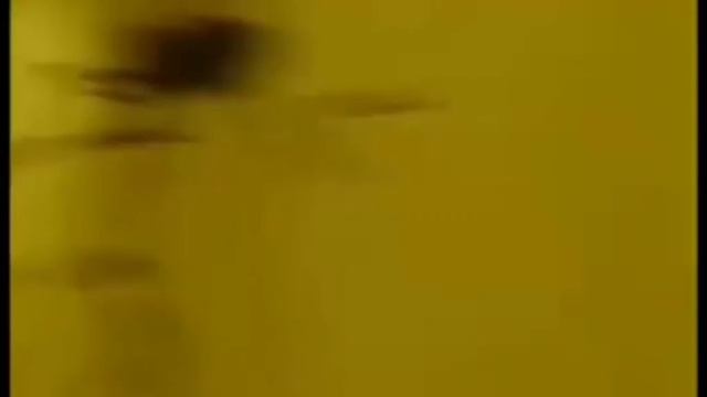 2 мужика танцуют в закулисье с крабами смотреть онлайн