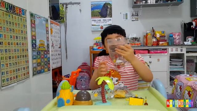 REVIEW SPONGE BOB SQUARE PANTS CHAKI MEAL KFC TOYS AMAZING TO COLLECT AND PLAY - KAITS DIARY смотреть онлайн