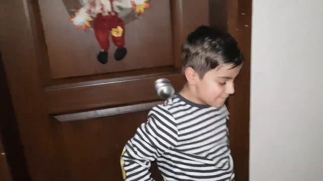 Çınar Efe ve Annesi Kapıda Kaldı Anahtar Nerede ? Çınar Efe forgot the key at the door смотреть онлайн