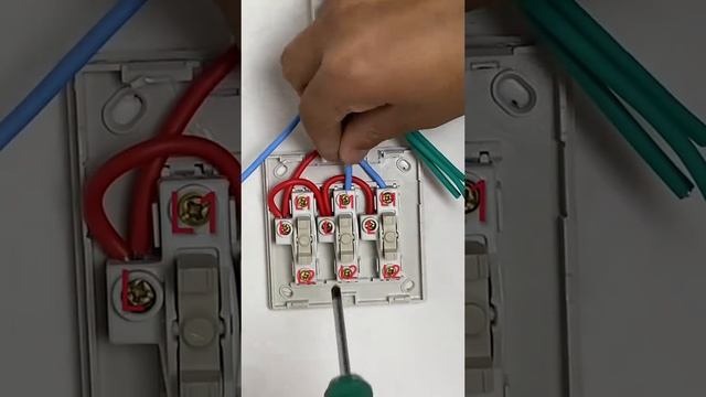 Расключение 3х клавишного выключателя смотреть онлайн