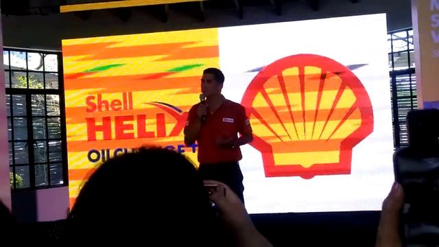 Shell Pilipinas reveal the Shell Helix Ultra, your ultimate engine performance and protection смотреть онлайн