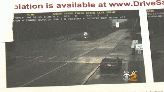 Red Light Camera Intersection Causes Confusion, Anger смотреть онлайн