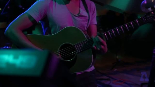 Strangers You Know - 4 Days / Love Yourself (by Justin Bieber) | Audiotree Live смотреть онлайн