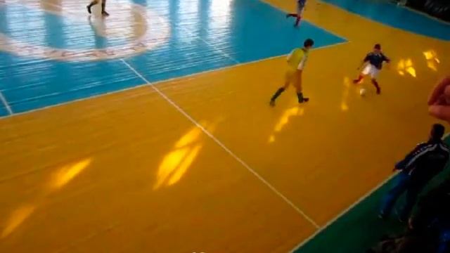 Финт - футзал мини-футбол futsal skills goal tricks смотреть онлайн