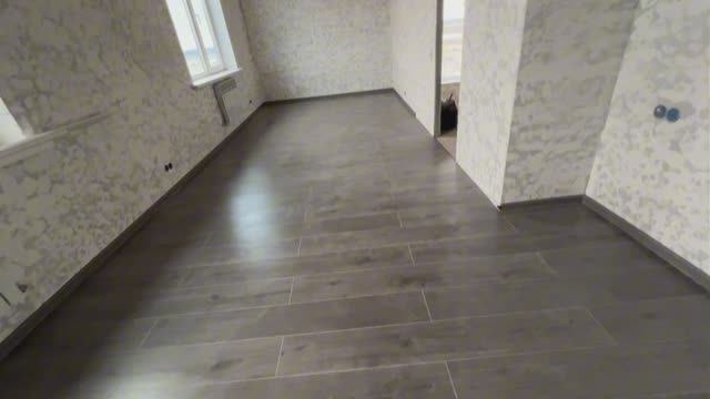 Подготовила комнату, порядок в доме. Приготовила курицу и другие вкусности смотреть онлайн