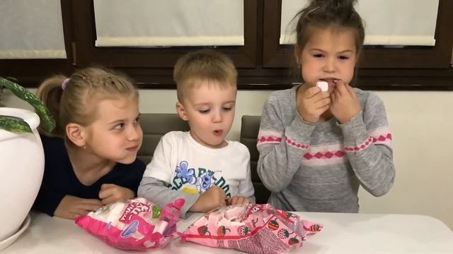 Пухлый Кролик Челлендж Chubby Bunny Challenge смотреть онлайн