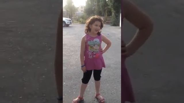 Назлу зажигает смотреть онлайн