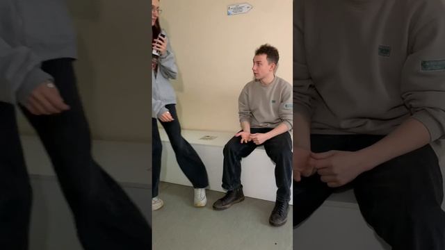 Студенты Первого Социального рассказывают, как вернуться в рабочий режим после праздников. смотреть онлайн