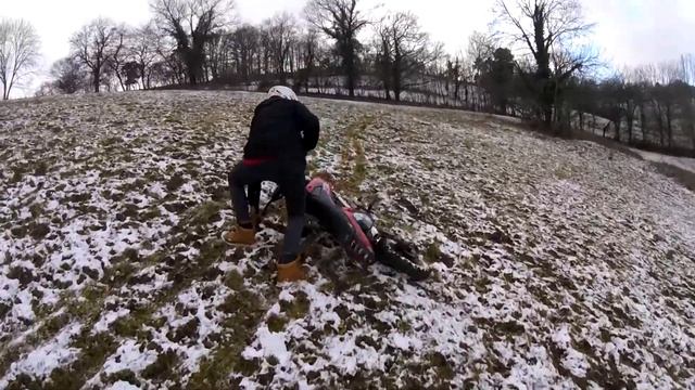 BALADE DANS LA NEIGE /RFZ 110cc 2018/ смотреть онлайн