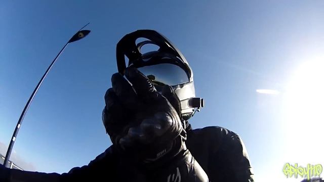 A knob of butter! смотреть онлайн