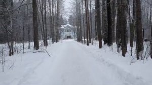 Резиденция Снегурочки в Щелыково это деревянное здание, построенное дочерью драматурга Островского.