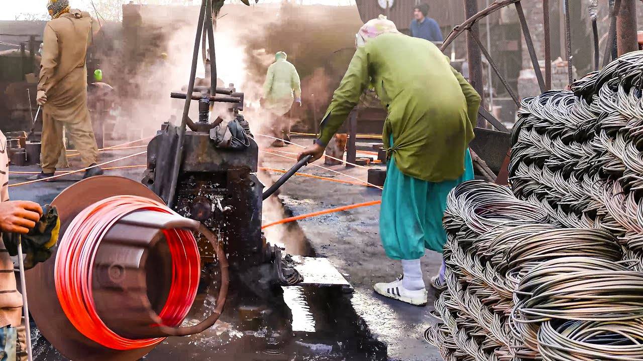 Удивительный масштабный процесс производства арматуры смотреть онлайн