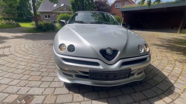 Alfa Romeo Spider T SPARK Bj 2004 смотреть онлайн