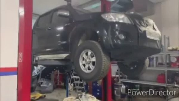 Топливный бак TOYOTA HILUX
