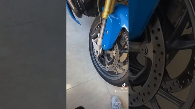 BMW R1200R !! смотреть онлайн