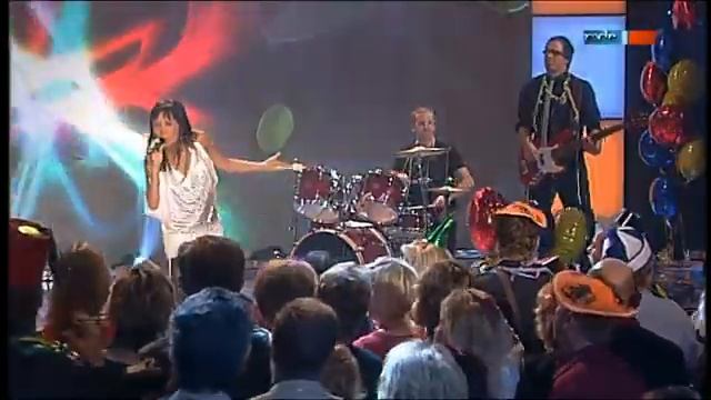 Pop History   Self Control Live MDR