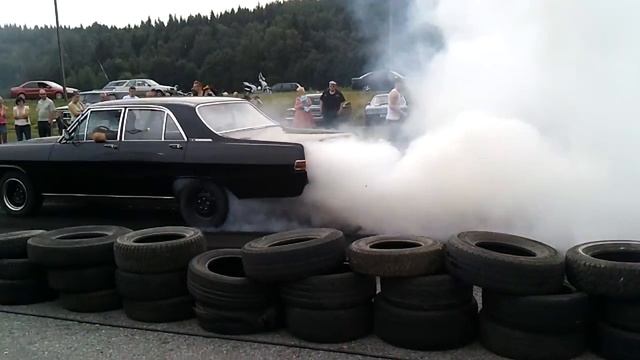 Linna Cruising - Opel Kapitän V8 part 2.mp4 смотреть онлайн