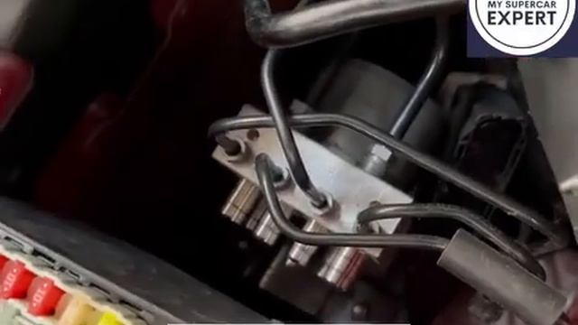 How To Change The ABS Moduleof Jaguar F-Pace?#carrepair #ABS #jaguar