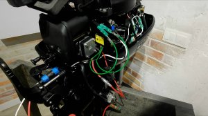 Установка регулятора выпрямителя и тахометра на лодочный мотор GLADIATOR G9.9FHS