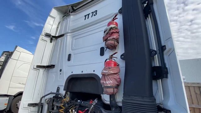 Køb Mercedes-Benz Actros 2545 trækker 580594 på Klaravik.dk смотреть онлайн