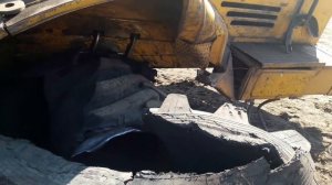 ЕХАЛ НА СПУЩЕННОМ КОЛЕСЕ 1,5 КМ!