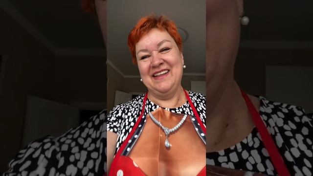 Огурчики #мамаотличника #малосолимогурцы смотреть онлайн