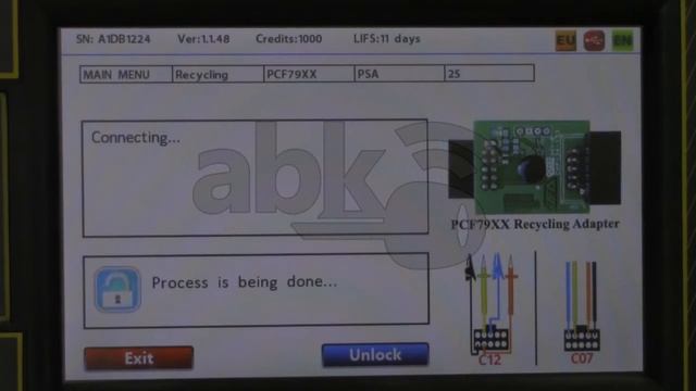 Peugeot - Citroen Used Remote Key Unlocking E33CI002 By Zed Full Key Programmer & PCF79XX Adapter смотреть онлайн
