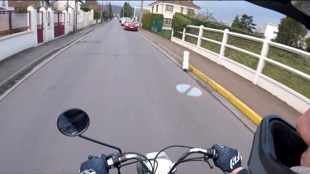 Test Peugeot 103 Vogue , pot serpentin Simonini смотреть онлайн