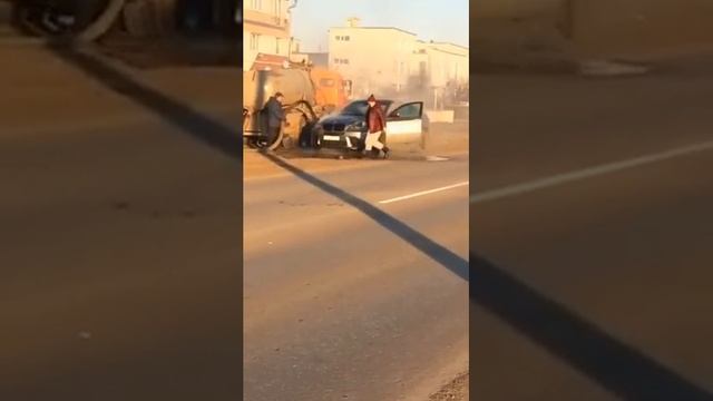 В Самаре потушили горящий двигатель BMW говном смотреть онлайн
