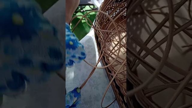 как легко и быстро распутать пруток (ротанг) при плетении смотреть онлайн