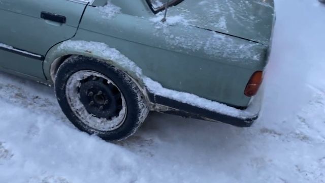 BMW E30 320 1985 Stroker 2.7 смотреть онлайн