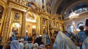 Московский Богоявленский собор в Елохове, кафедральный собор Московской епархии. Служба 20.07.22.