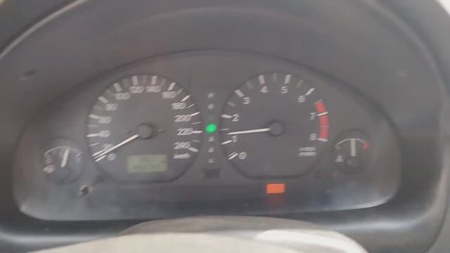 Как работает неисправный датчик холостого хода Мицубиси Каризма смотреть онлайн