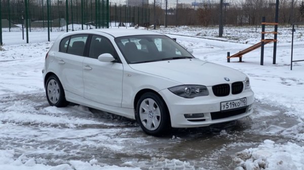 БМВ 1 серия 2008 год 1.6 литра АКПП