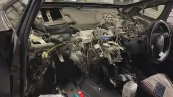 Toyota Wish забился радиатор печки