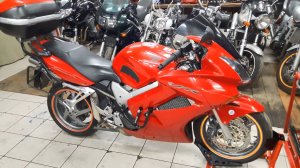 Honda VFR800 - Регулировка клапанов, замена цепей ГРМ, подготовка к сезону.