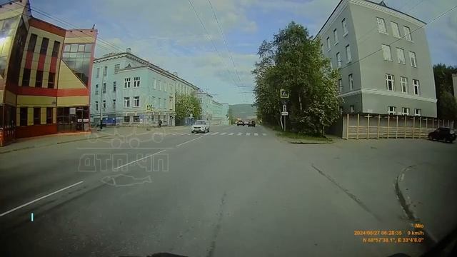 Подборка на видеорегистратор за 28.06.24 смотреть онлайн