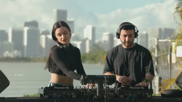 Flashtronica - I Cant Stop Remix