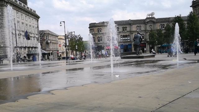 Huawei P20 Pro slow motion in 4K смотреть онлайн