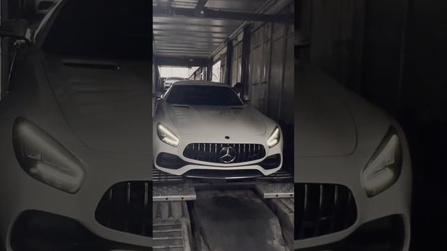 Грузим Mercedes AMG GT #shorts смотреть онлайн