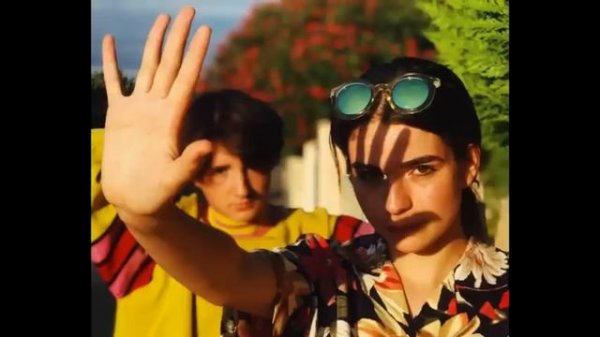 Videoclub - Amour Plastique + Roi [1 hour loop]