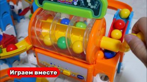 Играем в конструктор и горки с шариками ! Видео для детей