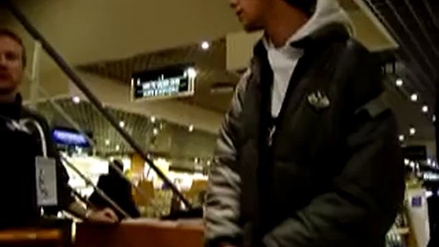 Power LAN Case смотреть онлайн