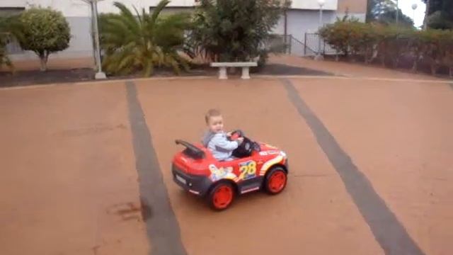 MANUEL PILOTO DE FERRARI смотреть онлайн