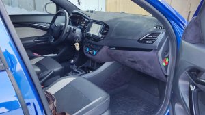 Вставки в дверные карты Веста.