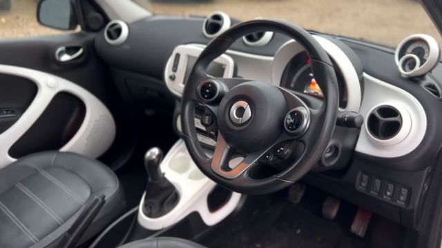 SMART FORFOUR 1.0 PRIME PREMIUM PLUS смотреть онлайн