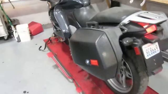 VC807011 '99 BMW K1200S 60K miles смотреть онлайн