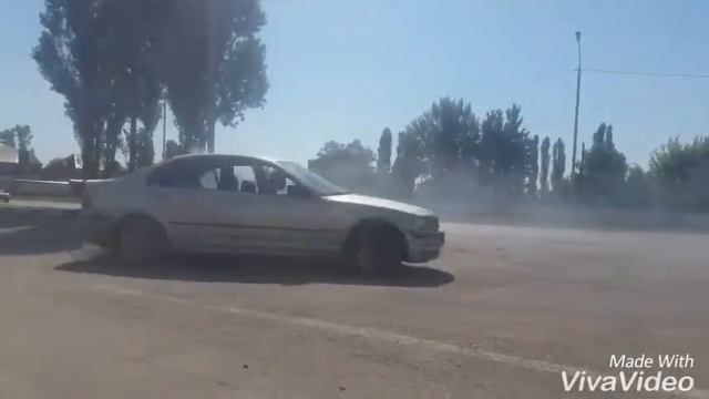 Бмв дрифт в Чечне смотреть онлайн